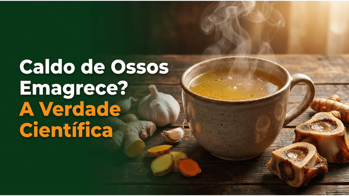 Caldo de ossos emagrece: xícara de caldo dourado com ossos, colágeno e ingredientes naturais para perda de peso